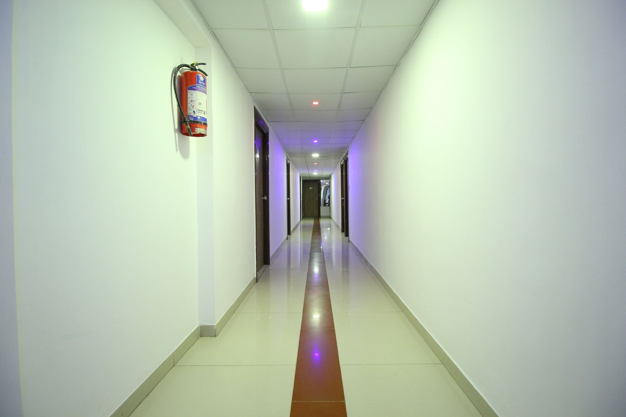 Oyo 8758 Hotel Swagatam Ahmedabad Eksteriør billede